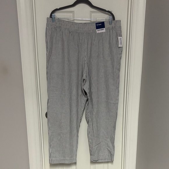 Old Navy Black and White Striped Trousers - Picture 1 of 3